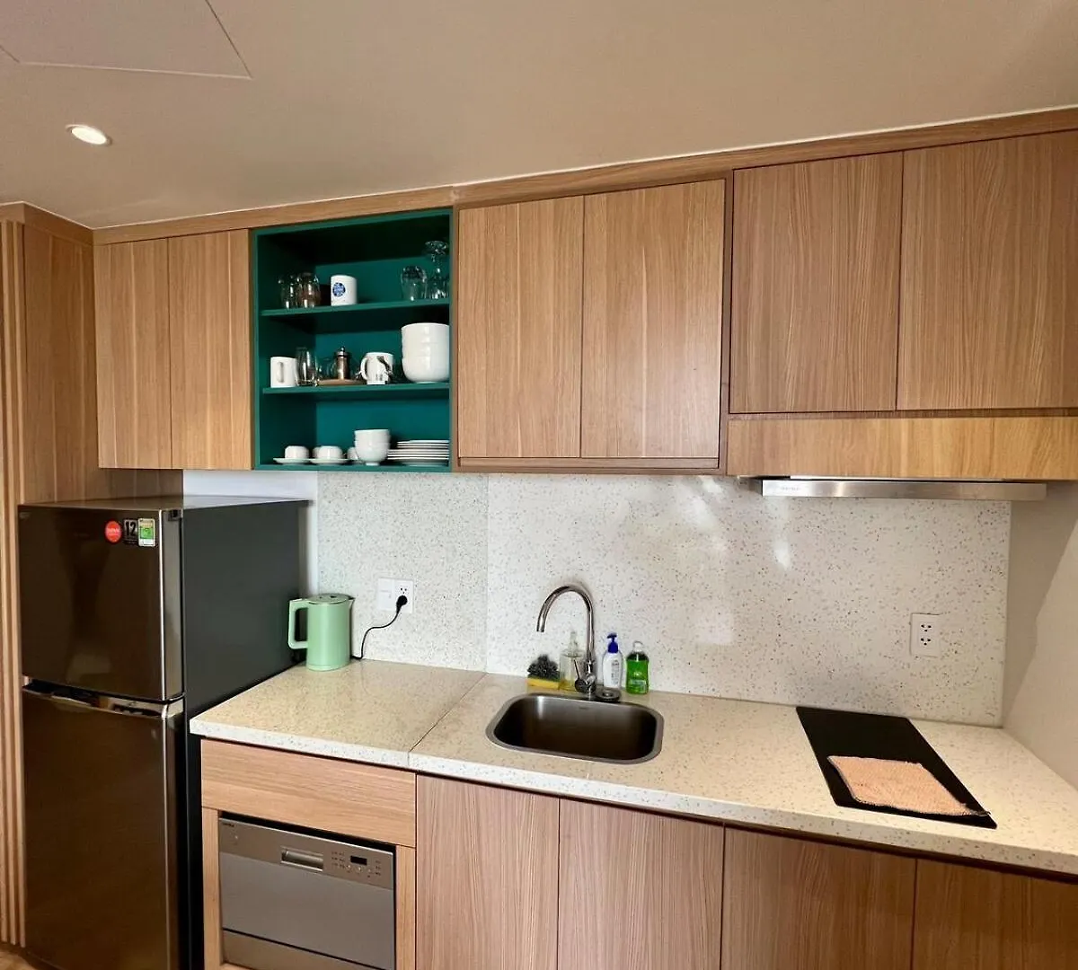 Aqua Blue Ocean View Condo - Free Swimming Pool ホイアン 0*,